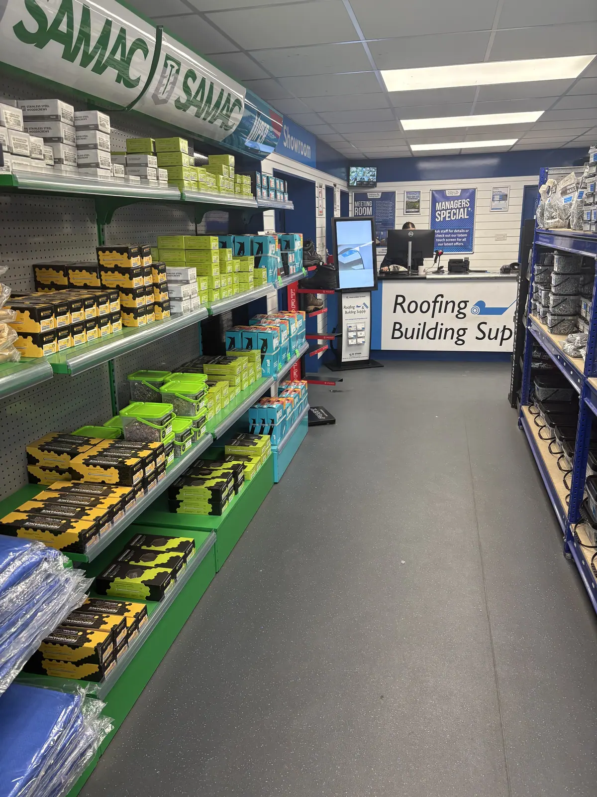 SAMAC fixings on the shelves